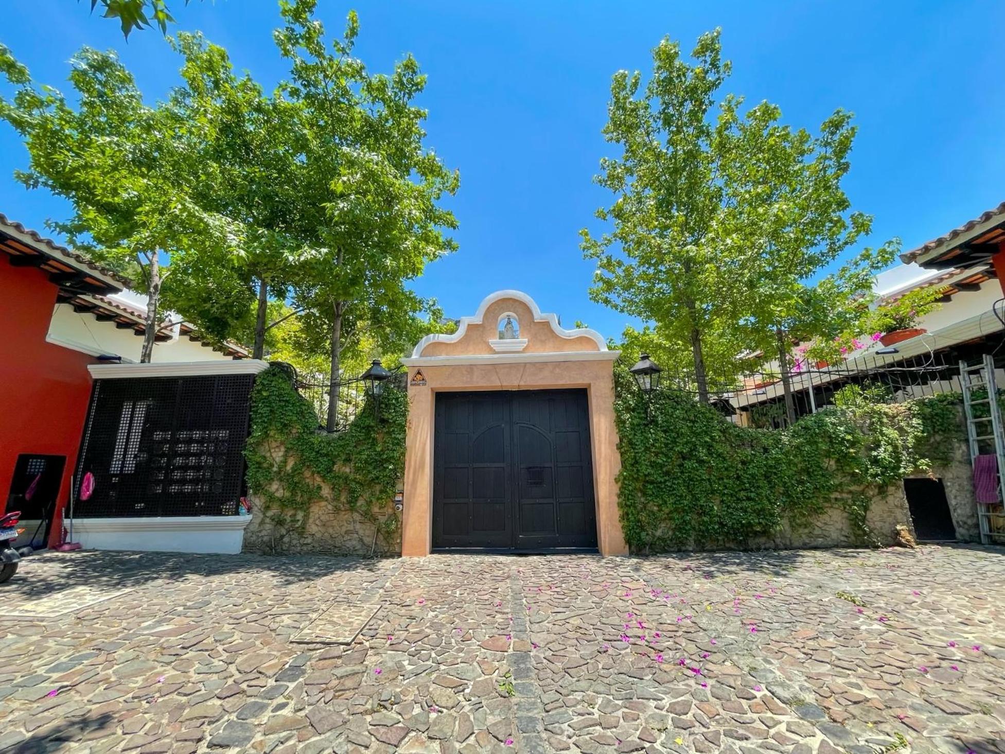 Boutique Villa In Antigua Luaran gambar